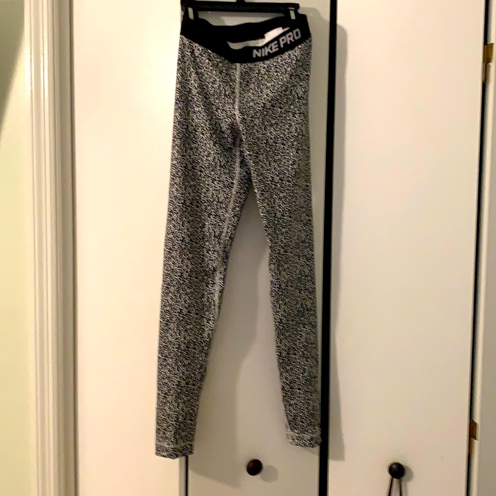 Nike workout leggings. Never worn.